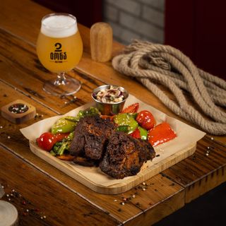 შებოლილი საქონლის ნეკნები