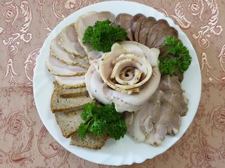 Асорті м'ясне (500г)