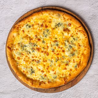 Пица четири сирена