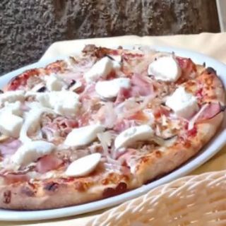 Pizza Roma (Mediana)