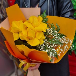 Buchet 3 trandafiri galbeni