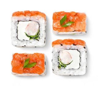 Rolka z Krewetką - Krewetka z Posiekanym Łososiem (8 sztuk)