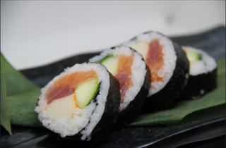 F01 Futomaki - 4 pezzi