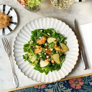 Ensalada Contramuslo y Manzana