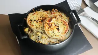 LASAÑA DE VERDURAS CON QUESO DE CABRA