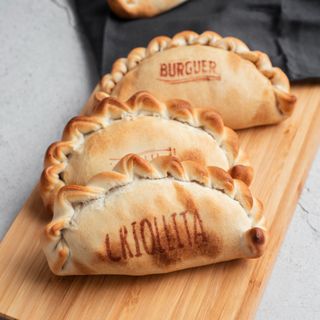 Menú Empanadas (2 Uds.) + 1 bebida