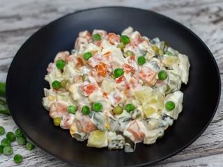 Олів'є з курячим філе (120g)