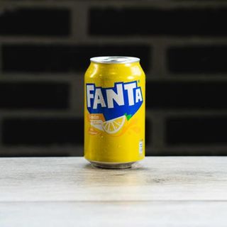 Fanta Limón 33cl