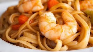29. Tallarines Fritos Con Gambas