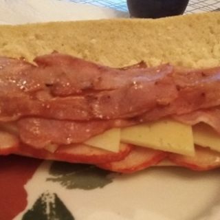 Bocadillo Trifasico