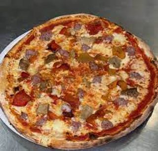 Salsiccia, chiodini, asiago