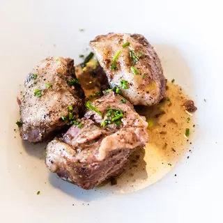 Carrilladas Confitada 4 Unidades (Aprox 450 Gr)