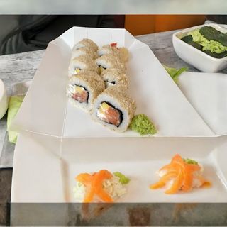 Рол Преміум Фудзіяма (260г)