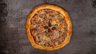 Pizza Capricciosa 32cm