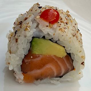 Uramaki Spicy Salmón (Ración)