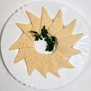 Сир твердий (100г)