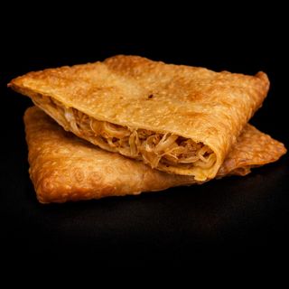 Чебурек з капустою