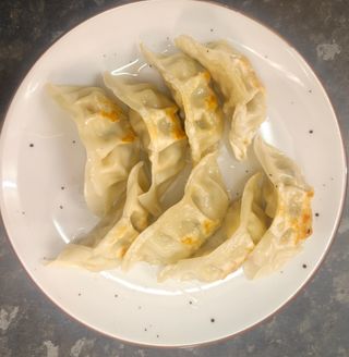 Gyoza de cerdo a la plancha (8unidad)
