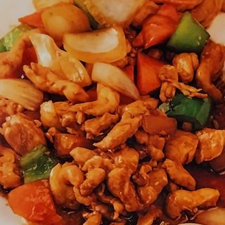 Plato De Pollo Con Salsa Picante