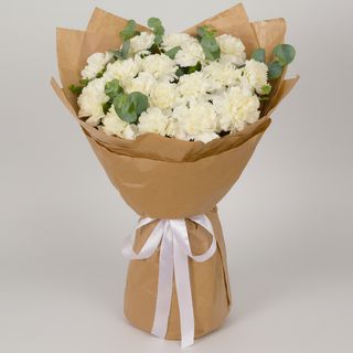 Букет"White vision"з 17 білих діантусів