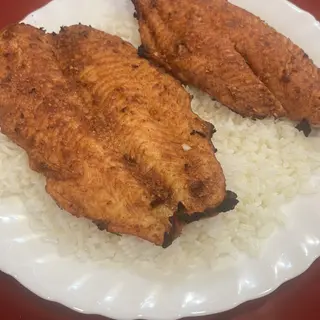 Pescado la panga con arroz 