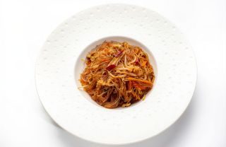 56. Spaghetti di soia con maiale