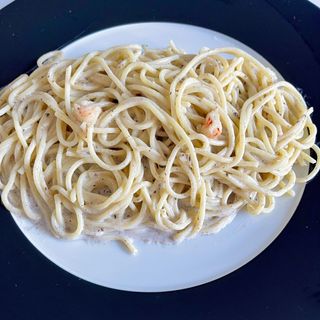 Spaghetti Trufa y Langostino