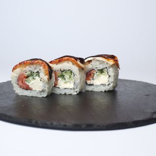 Рол Чорний дракон (330г/8шт)