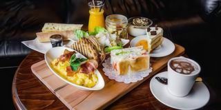 Petit Déjeuner Parisien