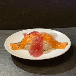 93. Chirashi misto