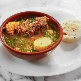 Caldo De Costilla
