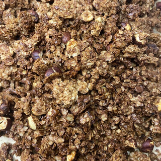 Гранола с лешници и шоколад (100г)