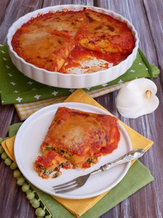 Crepes di ricotta e spinaci in salsa rosa