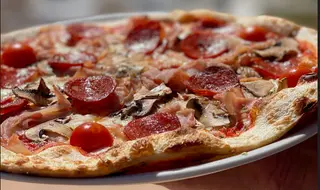 Pizza 4 Embutidos (30cm)