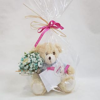 Rosas Pitiminí + Paniculata Azul + Tarjeta + Oso