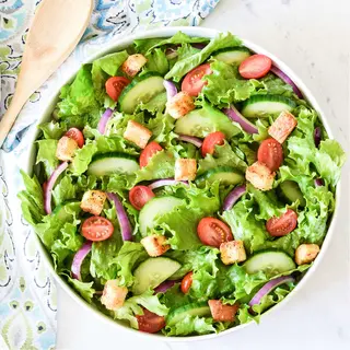 Apple Cucumber & Nuts
