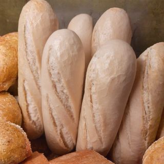 Бяла багета