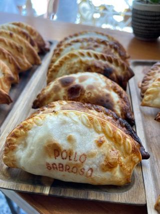 EMPANADA POLLO