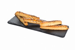 Sărățele cu brânză de burduf și chimen