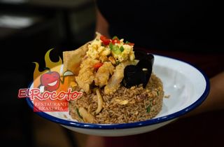 Arroz Chaufa De Mariscos