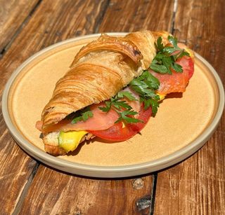 Croissant com Salmão