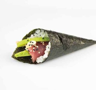 324 Temaki tonno