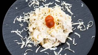 Al fredo di polo pasta