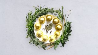 Pierożki z soczewicą i pomidorami