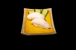 Nigiri ryba maślana 2szt