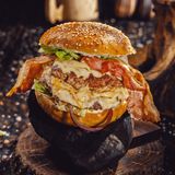 თეთრი ლომის კომბო