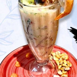 LECHE DE TIGRE + INCA KOLA