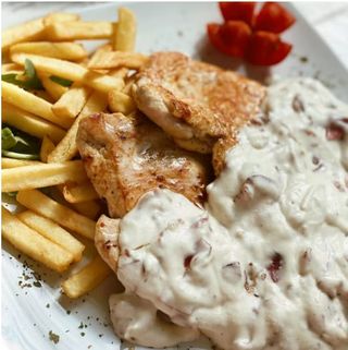 Piletina u parma sosu