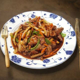 #73. Cerdo Con Guindillas