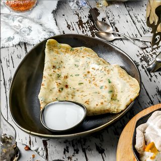 Clătite cu somon și cașcaval